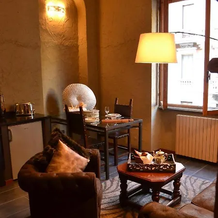 Apartment Style Milan